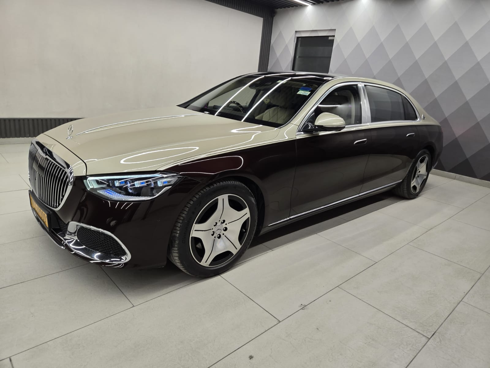 Mercedes Maybach — Best Mercedes Maybach rental Jaipur, Mercedes Maybach wedding car rental Jaipur, Mercedes Maybach rental Jaipur
