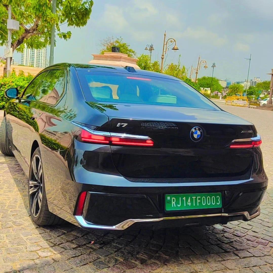 BMW i7 Series — BMW I7 Series rental Jaipur, Top BMW I7 Series rental Jaipur, BMW I7 Series wedding car rental Jaipur