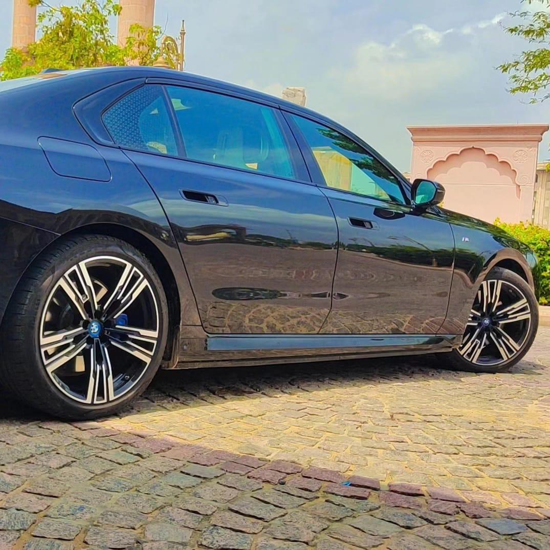 BMW i7 Series — BMW I7 Series wedding car rental Jaipur, BMW I7 Series rental Jaipur, Top BMW I7 Series rental Jaipur