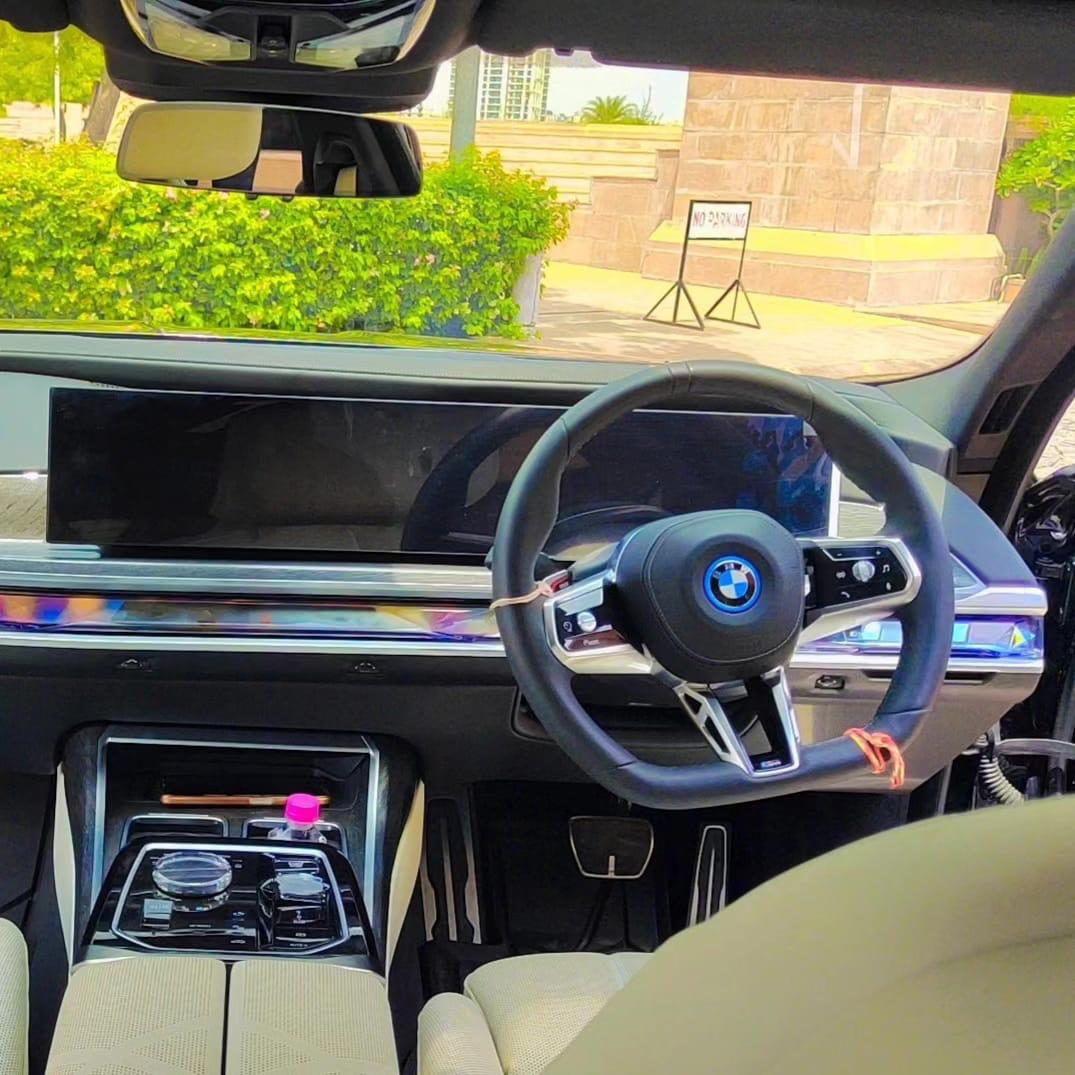 BMW i7 Series — BMW I7 Series rental Jaipur, Top BMW I7 Series rental Jaipur, BMW I7 Series wedding car rental Jaipur