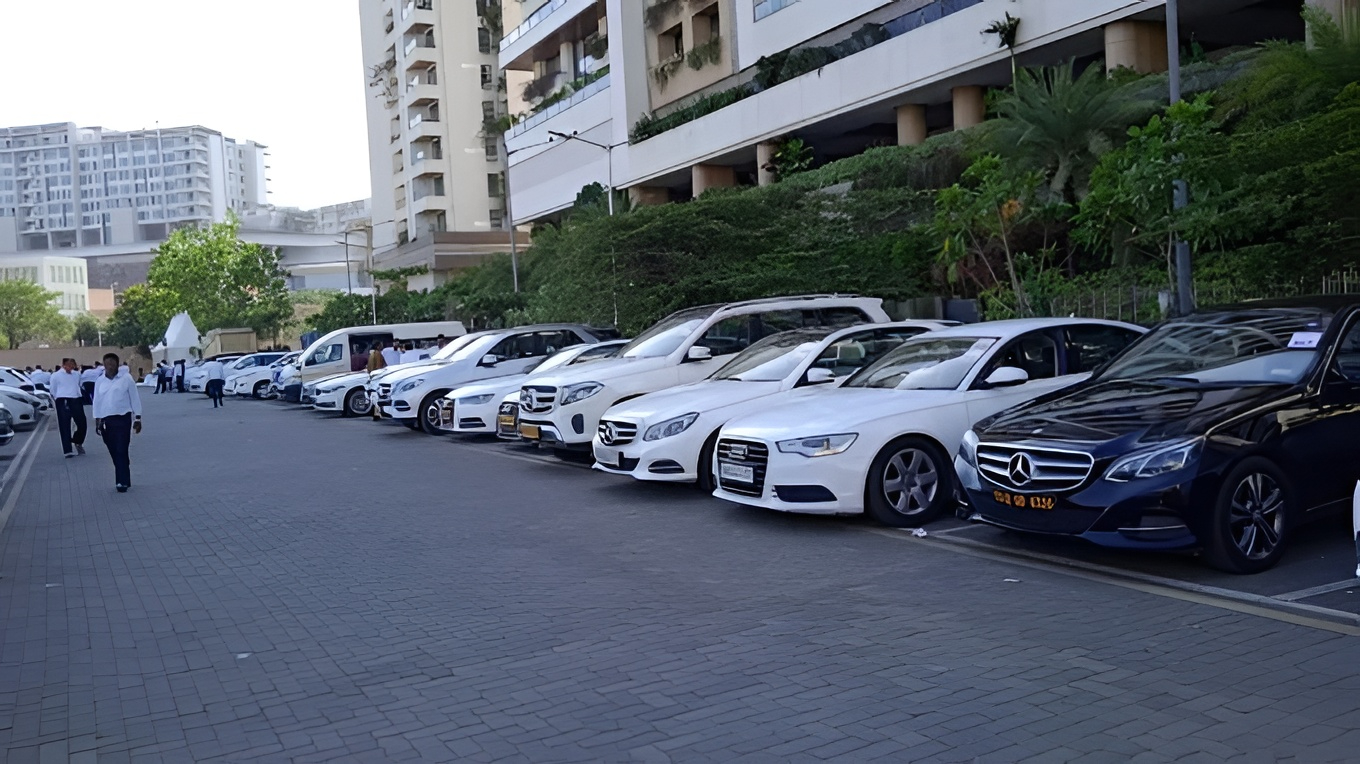 Luxury Car Rental Jaipur — Elite Rides